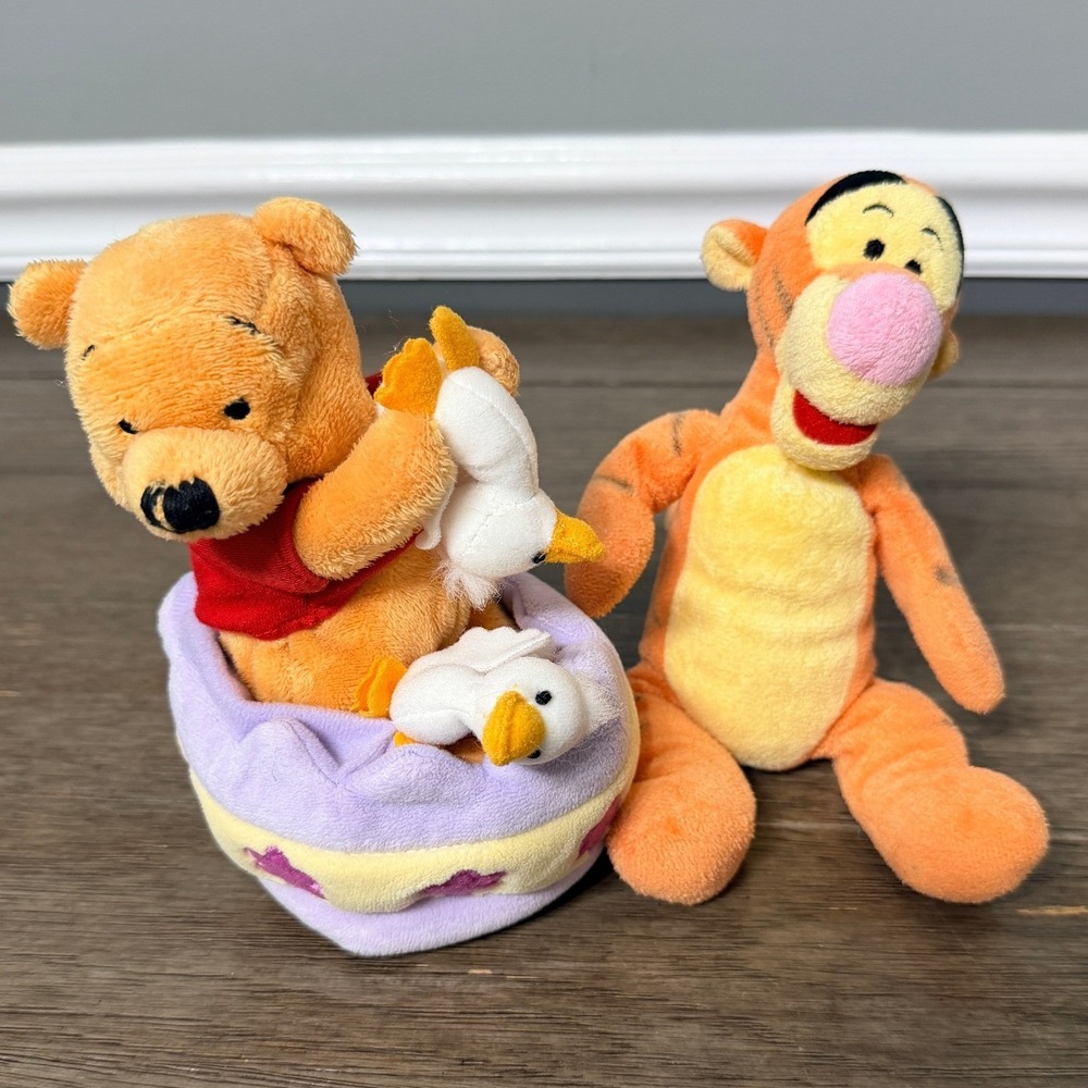 Disney Store Winnie the Pooh Easter Egg Ducks & Tigger Mini Bean Bag Plush Set